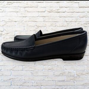 NWOT SAS Loafer Shoes with Tripad - Blue - Size 7.5 Narrow